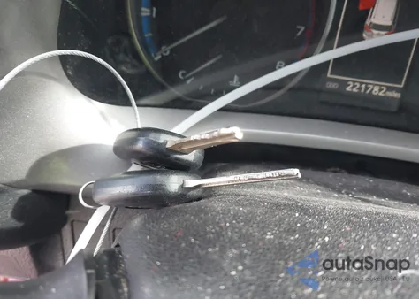 2018 Toyota Rav4 Le из США, поврежденный, VIN 2T3ZFREV1JW469500